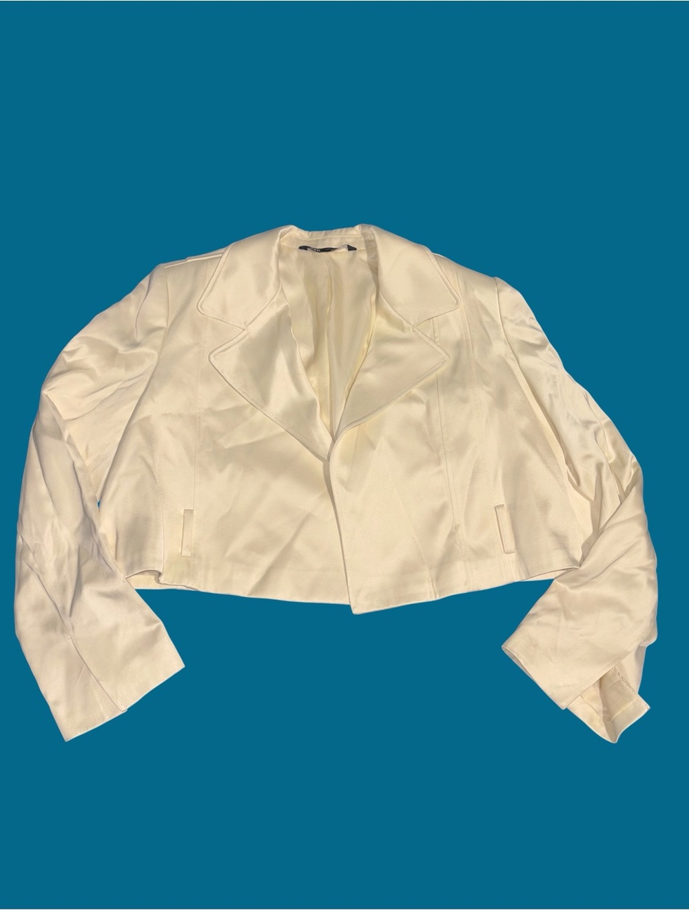 Zara Satin Effect Cropped Oyster White Blazer Size S MSRP $114 - Picture 2 of 3